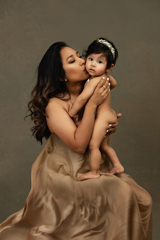 Mommy and me photo session studio