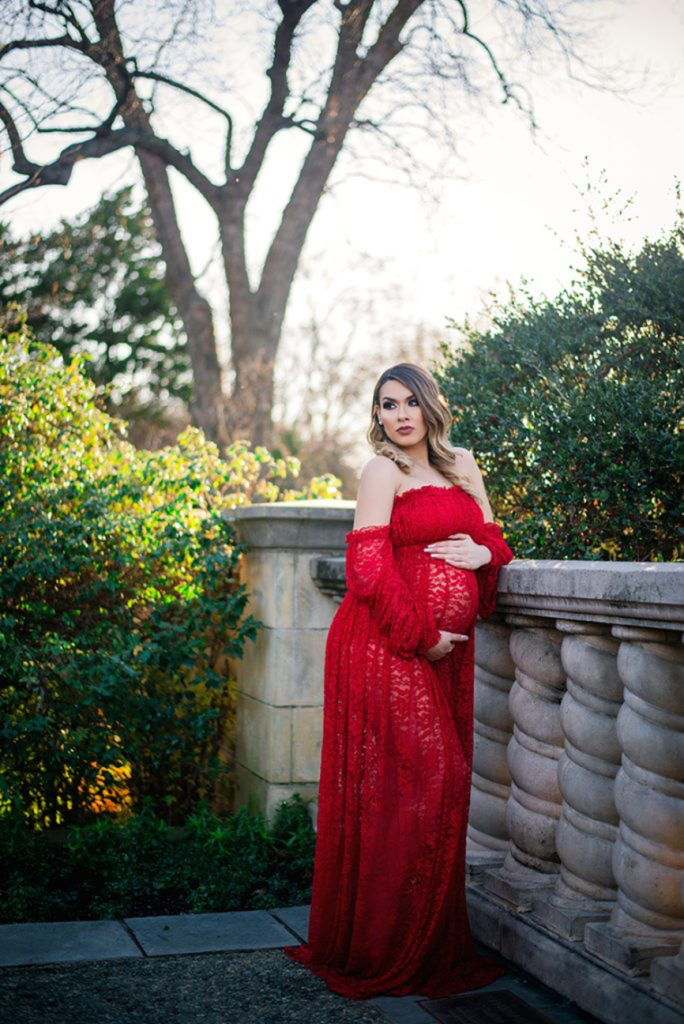 maternity lace dress for outdoor maternity photos