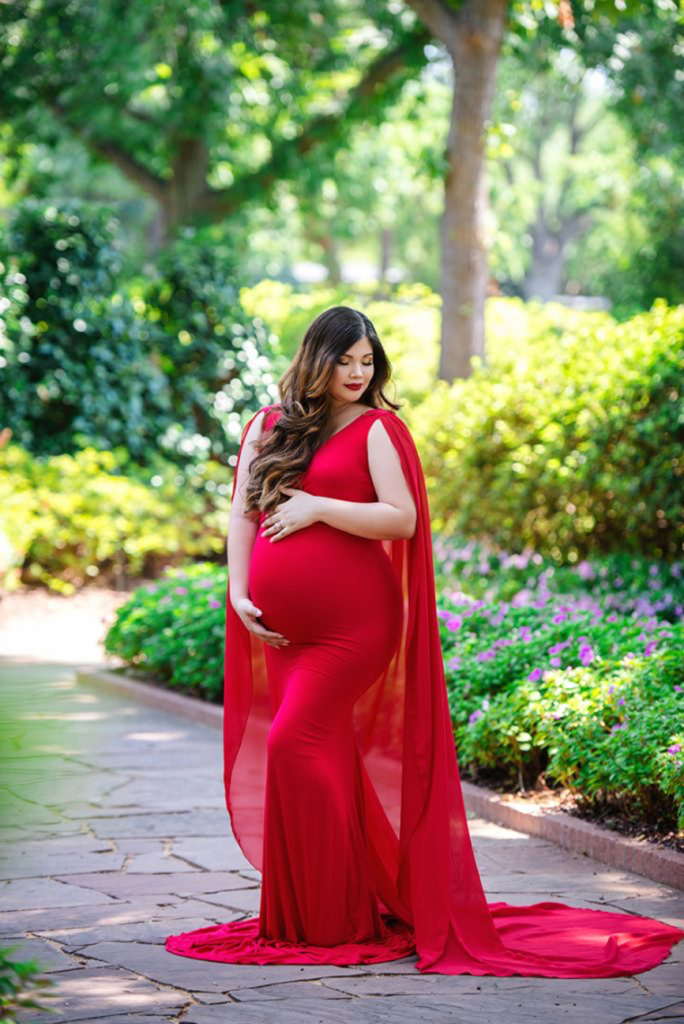 maternity gown dress photoshoot outdoors Dallas TX