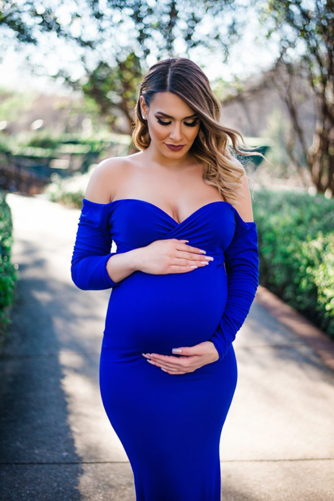 maternity gown for photography Dallas TX