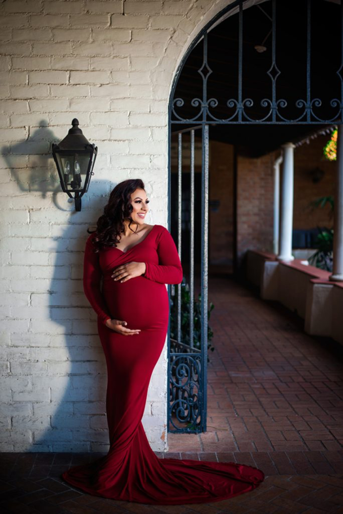maternity photography what to wear maternity gown red