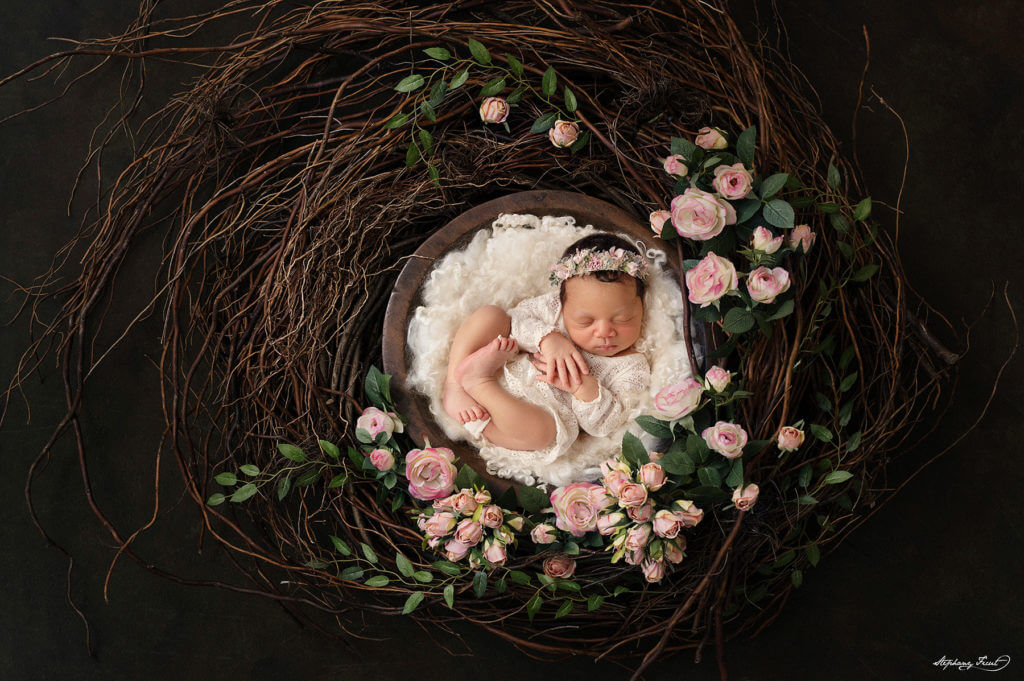 Top 8 Newborn Photography Poses - Pretty Presets for Lightroom